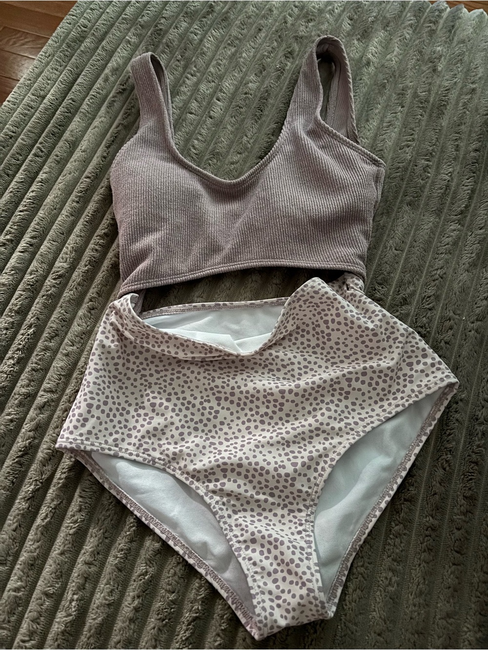 Crop Tank High-Waist Bikini Set in Mauve Dot